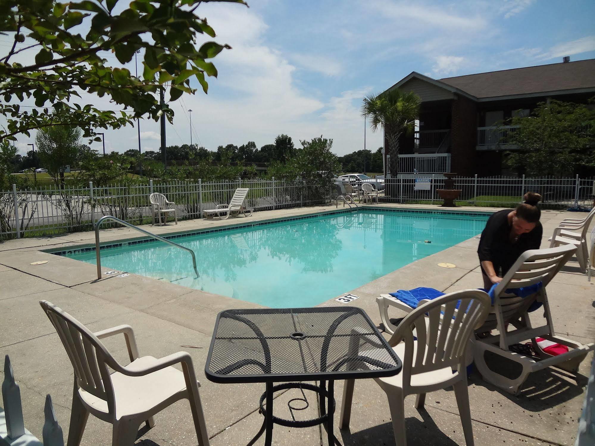 Best Inn Formerly Known As M Star Hotel Chickasaw Extérieur photo