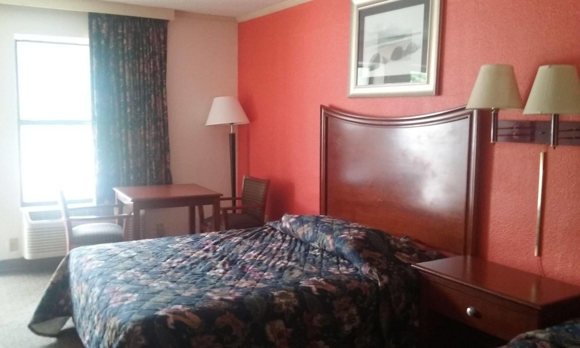 Best Inn Formerly Known As M Star Hotel Chickasaw Extérieur photo
